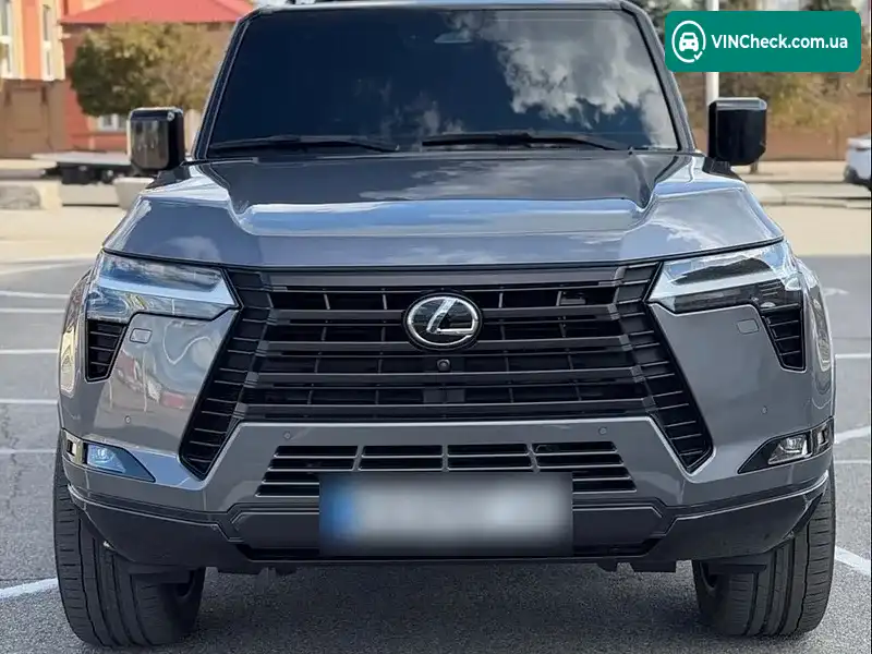 Lexus GX 2024, фото з оголошення 2 з 20, VIN JTJTBCDX8R5010630