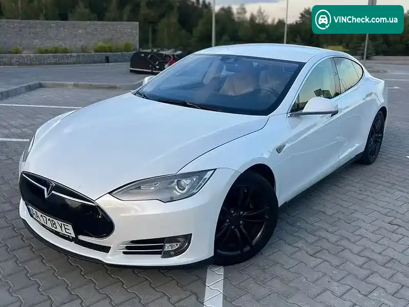 Tesla Model S 2015, фото з оголошення 2 з 20, VIN 5YJSA1E2XFF114099