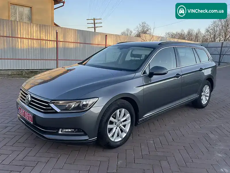 Volkswagen Passat 2016, фото з оголошення 1 з 20, VIN WVWZZZ3CZGP024249