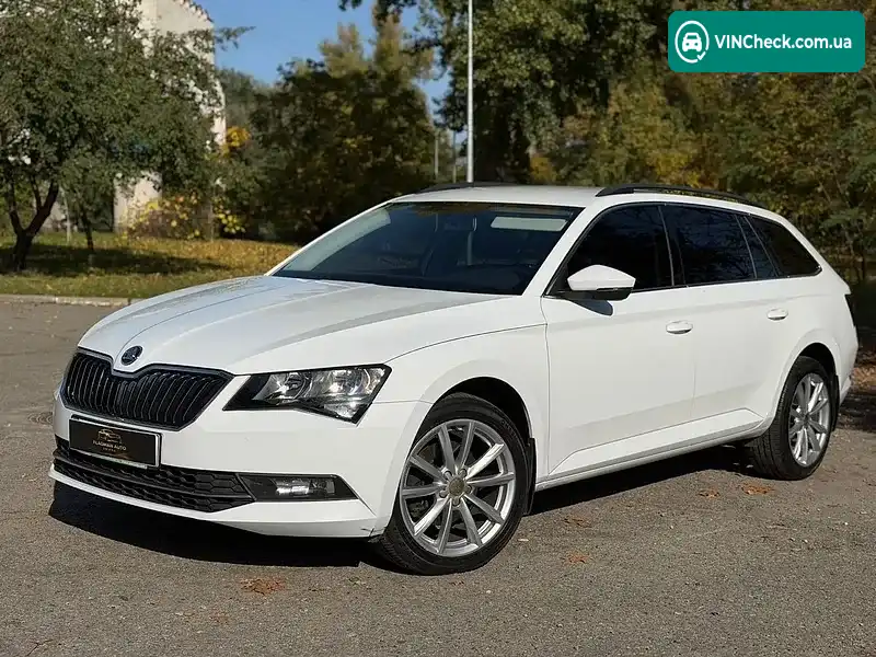 Skoda Superb 2016, фото з оголошення 1 з 20, VIN TMBJL4NP3GB300249