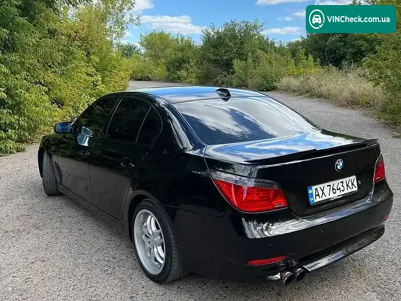 BMW 5 Series 2006, фото з оголошення 1 з 11, VIN WBANE31070B954060
