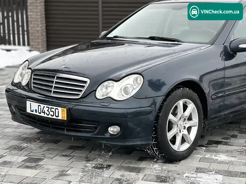 Mercedes-Benz C-Class 2004, фото з оголошення 2 з 20, VIN WDB2030461A741210