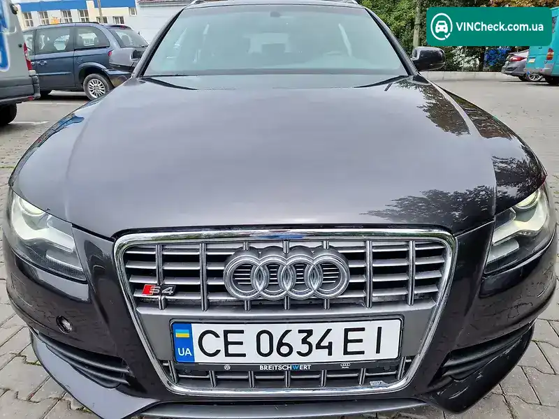 Audi A4 2010, фото з оголошення 1 з 20, VIN WAUZZZ8K7AA164720