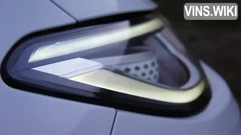 Volkswagen ID.3 2020, фото з оголошення 2 з 16, VIN WVWZZZE1ZLP017095