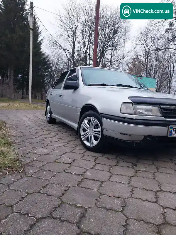 Opel Vectra 1991, фото з оголошення 1 з 7, VIN W0L000089MV257735