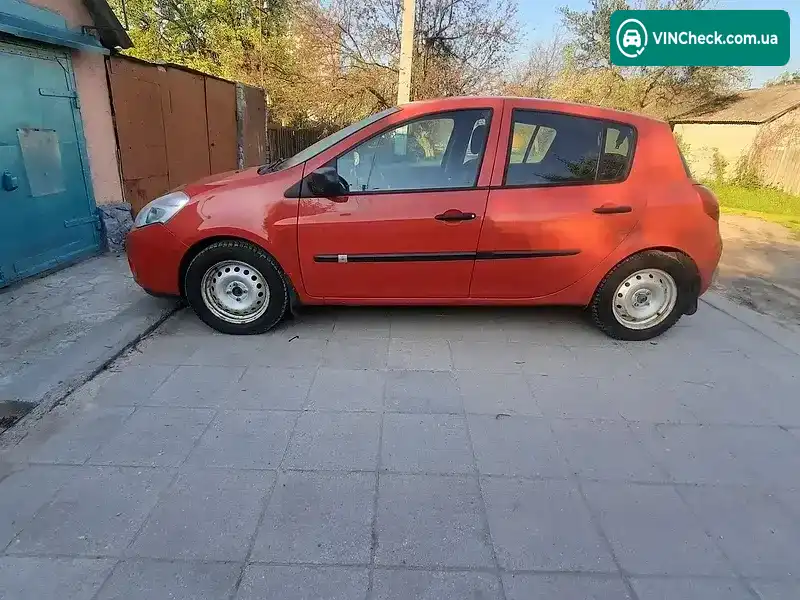 Renault Clio 2011, фото з оголошення 2 з 11, VIN VF1BR1S0H46367635
