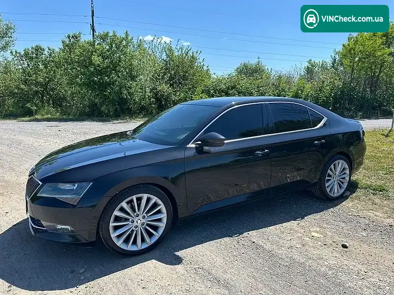 Skoda Superb 2017, фото з оголошення 2 з 20, VIN TMBAH9NP7H7543243