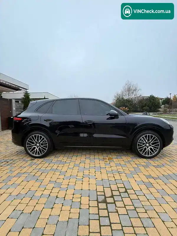 Porsche Cayenne 2017, фото з оголошення 2 з 21, VIN WP1ZZZ9YZJDA01431