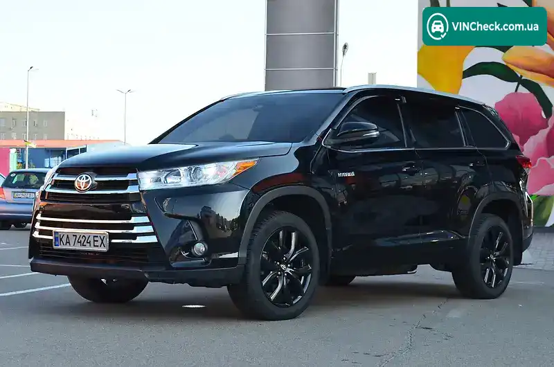 Toyota Highlander 2018, фото з оголошення 1 з 15, VIN 5TDBGRFHXJS048657