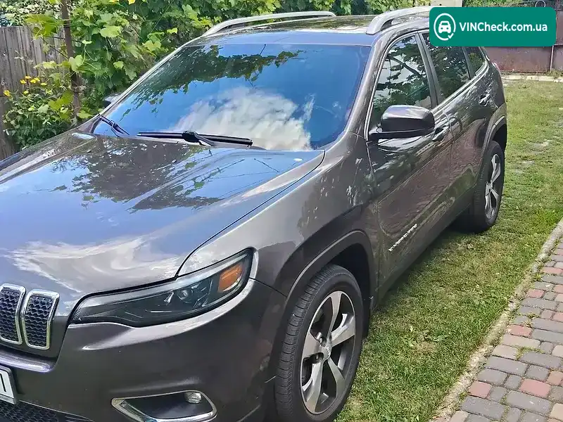 Jeep Cherokee 2018, фото з оголошення 1 з 20, VIN 1C4PJLDB5KD327045