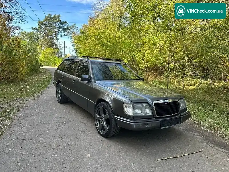 Mercedes-Benz E-Class 1995, фото з оголошення 1 з 20, VIN WDB1240821F313859
