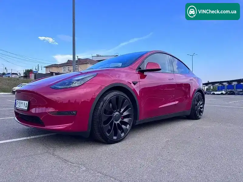 Tesla Model Y 2023, фото з оголошення 2 з 20, VIN 7SAYGDEF3PF855650