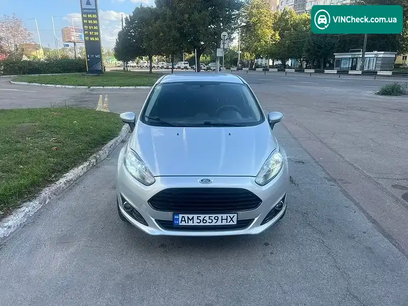Ford Fiesta 2018, фото з оголошення 2 з 20, VIN 3FADP4TJ4JM145247