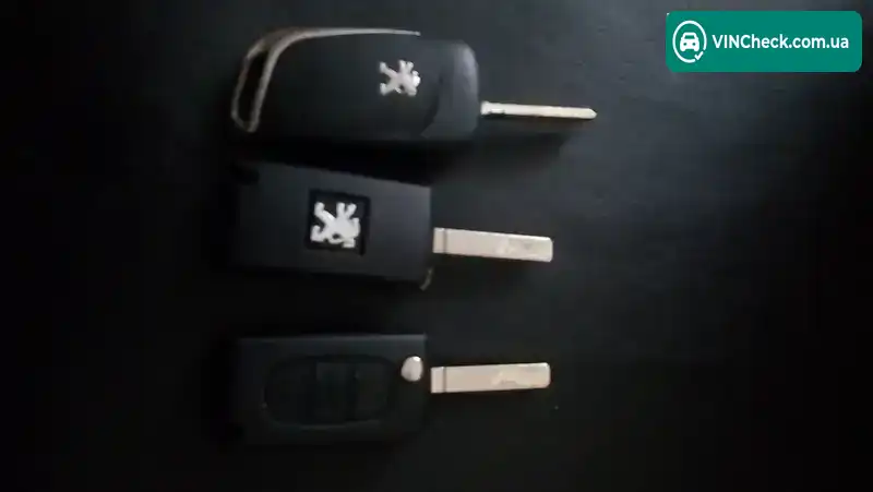 Peugeot Partner 2012, фото з оголошення 2 з 12, VIN VF37B9HF0CJ575215