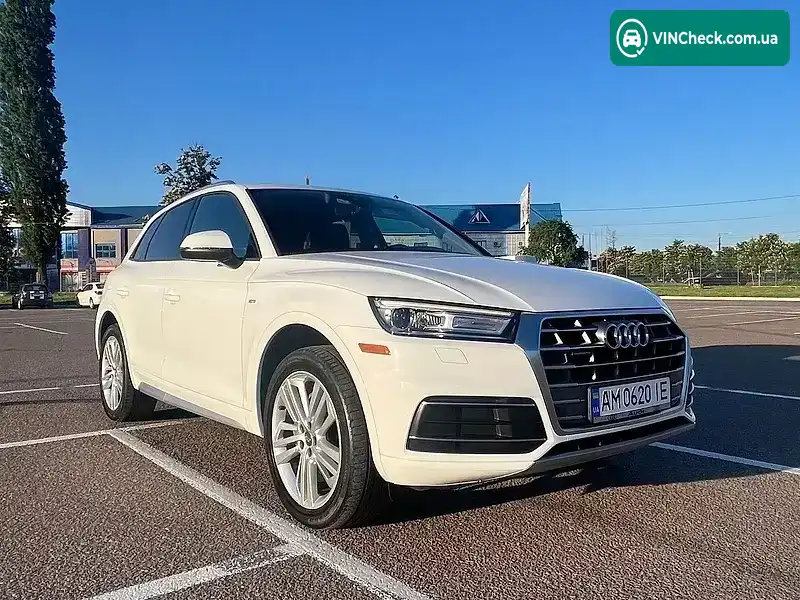 Audi Q5 2018, фото з оголошення 1 з 20, VIN WA1ANAFY8J2204375
