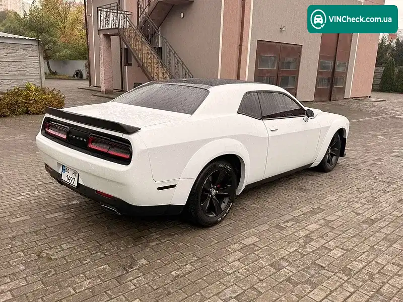 Dodge Challenger 2017, фото з оголошення 2 з 20, VIN 2C3CDZAG7HH561258