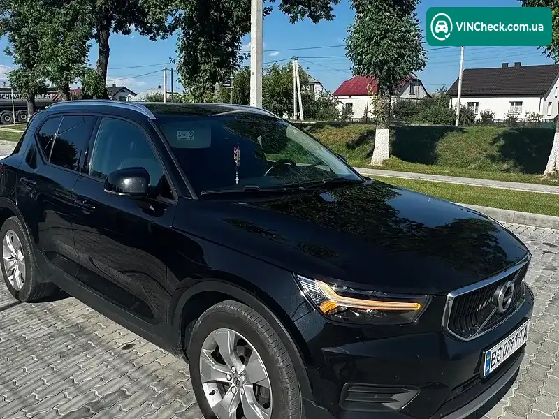 Volvo XC40 2018, фото з оголошення 1 з 20, VIN YV1XZ72VDK2086724