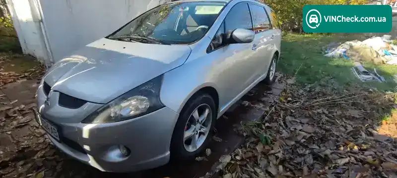 Mitsubishi Grandis 2004, фото з оголошення 1 з 5, VIN JMBLRNA4W4Z000638