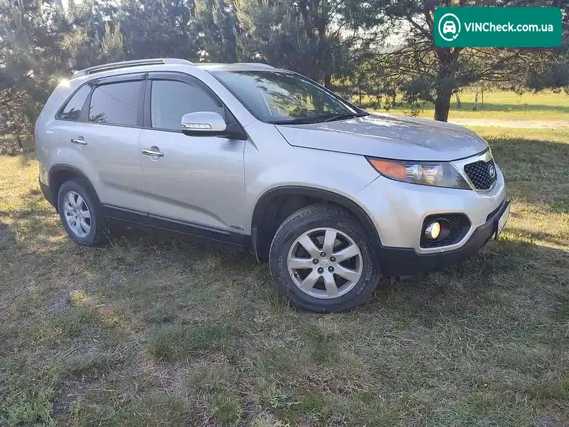 Kia Sorento 2010, фото з оголошення 2 з 10, VIN KNAKU814DA5070235