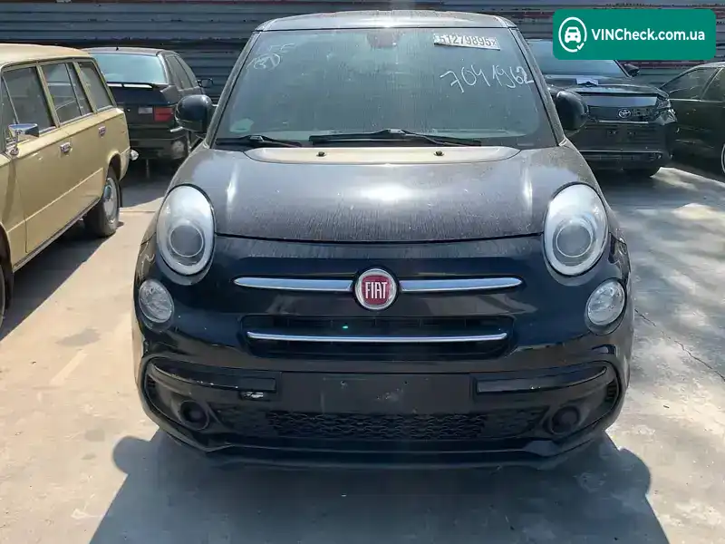 Fiat 500L 2019, фото з оголошення 2 з 10, VIN ZFBNFAAH8KZ041962