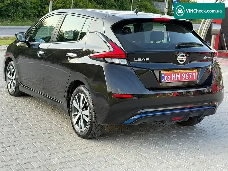 Nissan Leaf 2021, фото з оголошення 2 з 20, VIN SJNFAAZE1U0113826