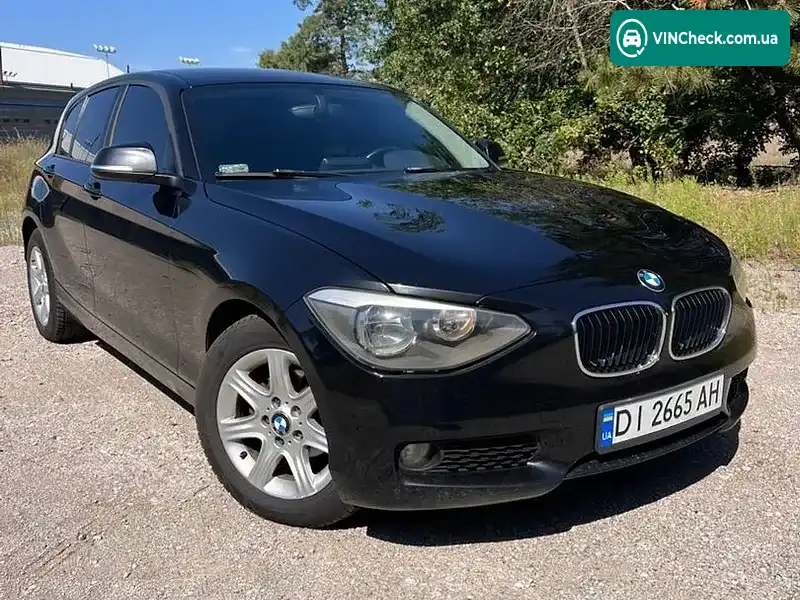 BMW 1 Series 2012, фото з оголошення 2 з 12, VIN WBA1C91070J198372