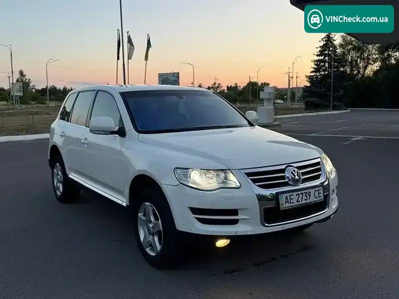 Volkswagen Touareg 2004, фото з оголошення 2 з 7, VIN WVGZZZ7LZ5D039204