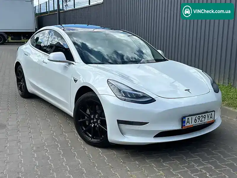 Tesla Model 3 2020, фото з оголошення 2 з 21, VIN 5YJ3E1EA2LF634700