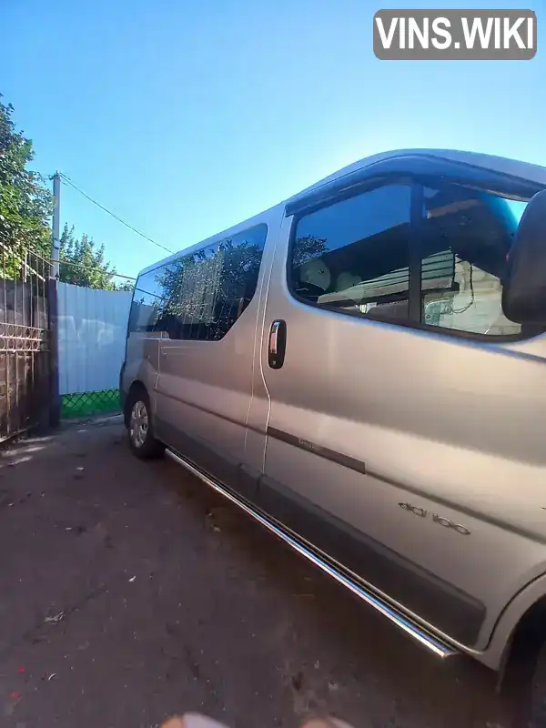 Renault Trafic 2005, фото з оголошення 1 з 9, VIN VF1FLACA66V260522