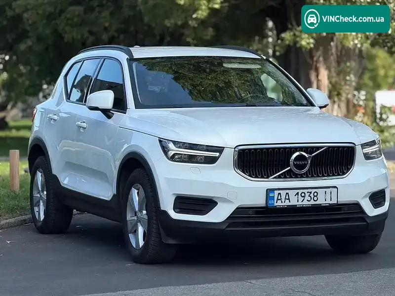 Volvo XC40 2019, фото з оголошення 2 з 20, VIN YV1XZ72BDK2129808