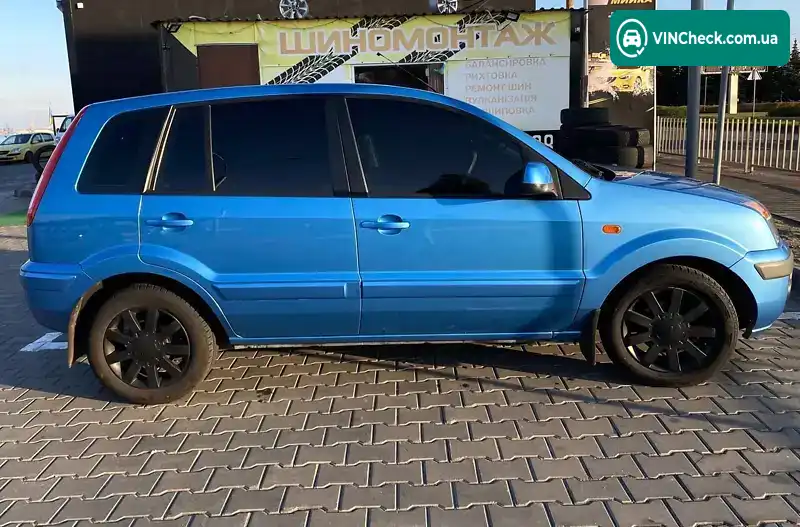 Ford Fusion 2010, фото з оголошення 2 з 16, VIN WF0UXXGAJUAY02753