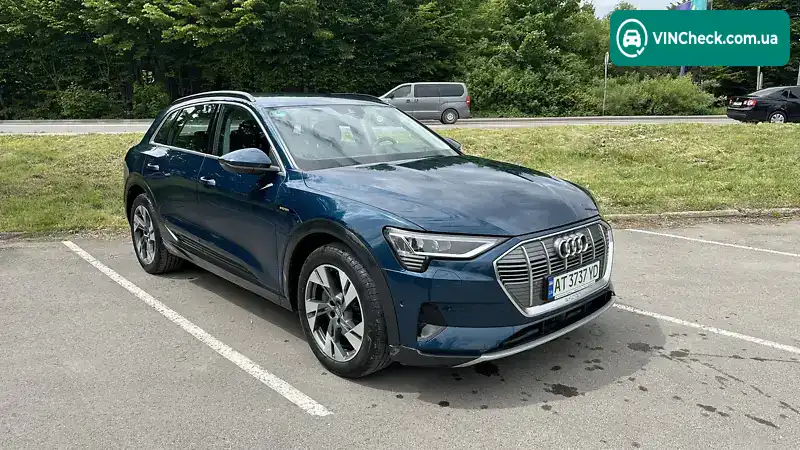 Audi e-tron 2019, фото з оголошення 1 з 15, VIN WAUZZZGE9KB018391