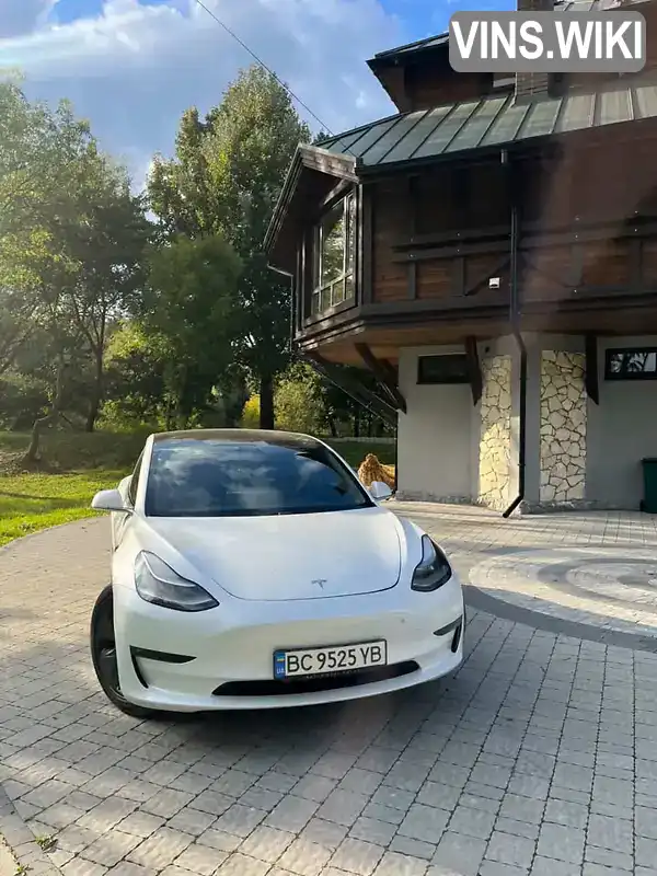 Tesla Model 3 2019, фото з оголошення 2 з 5, VIN 5YJ3E7EB7KF458687