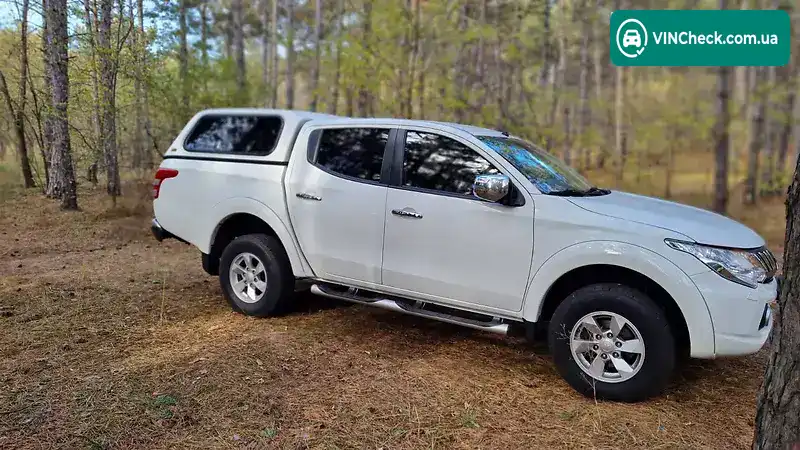 Mitsubishi L 200 2016, фото з оголошення 2 з 13, VIN MMCJYKL10GHZ22637