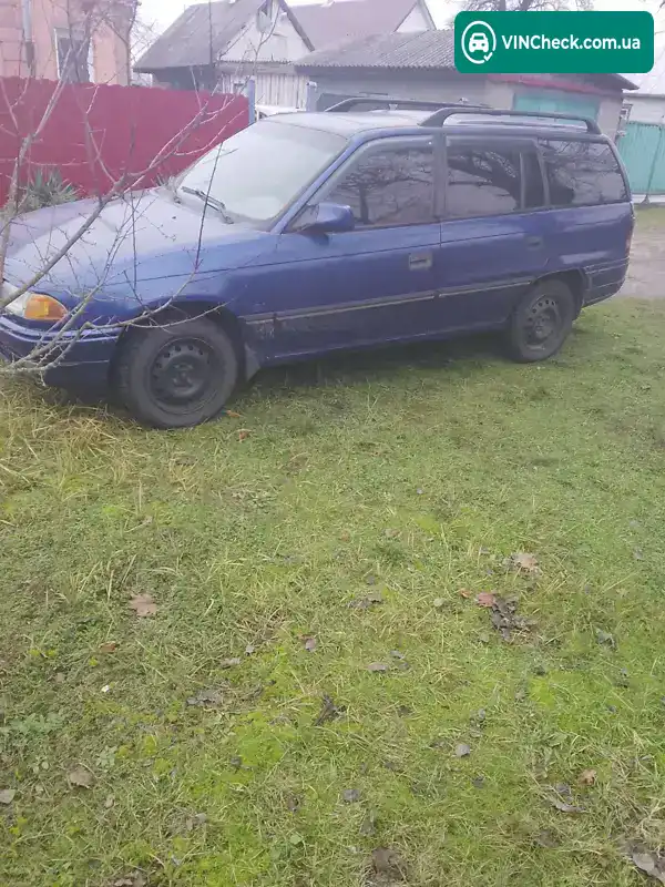 Opel Astra 1993, фото з оголошення 1 з 9, VIN W0L000051P2565860