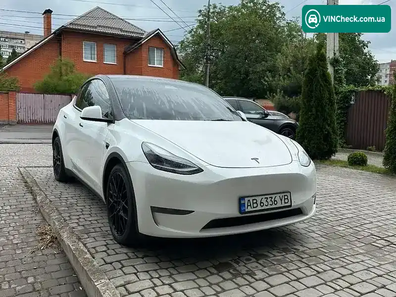 Tesla Model Y 2022, фото з оголошення 1 з 20, VIN 7SAYGDEF1NF553495
