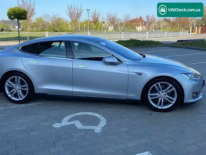 Tesla Model S 2015, фото з оголошення 2 з 21, VIN 5YJSA1E21FF118879