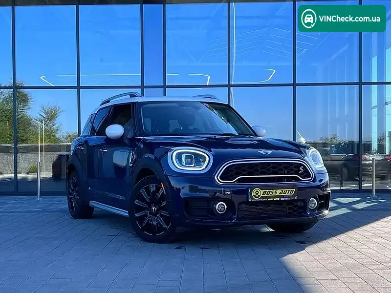 MINI Countryman 2018, фото з оголошення 1 з 21, VIN WMZYT3C32J3E93393