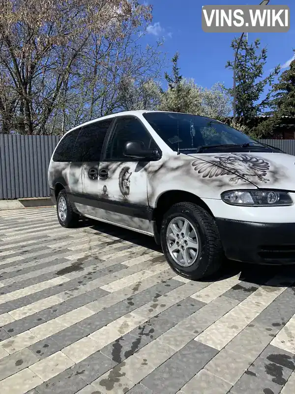 Plymouth Grand Voyager 1996, фото з оголошення 2 з 7, VIN 2P4FP2539TR847156