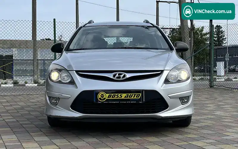 Hyundai i30 2012, фото з оголошення 2 з 17, VIN TMADB81SACJ095497