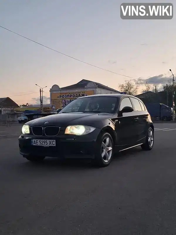 BMW 1 Series 2004, фото з оголошення 2 з 9, VIN WBAUF11020PT43918