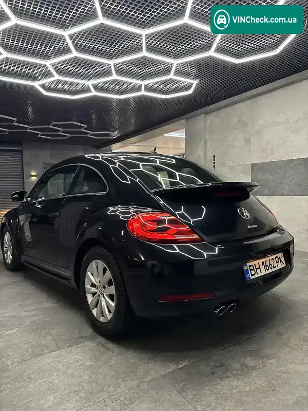 Volkswagen Beetle 2015, фото з оголошення 2 з 20, VIN 3VWF17AT5GM611770