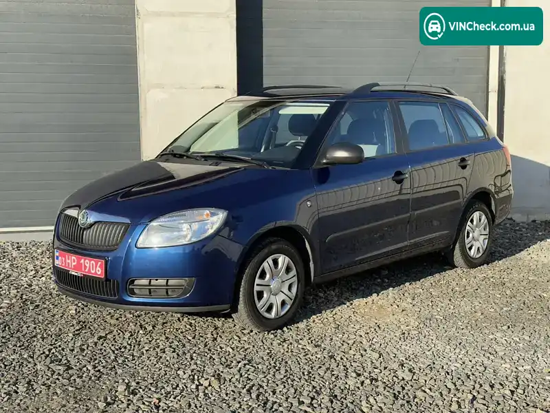 Skoda Fabia 2009, фото з оголошення 2 з 16, VIN TMBFC65J6A3045837