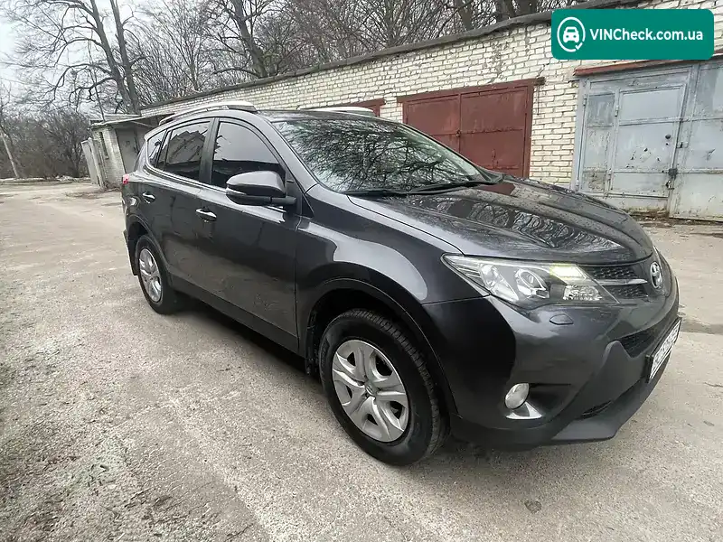 Toyota RAV4 2013, фото з оголошення 2 з 15, VIN JTMBAREV00D037007