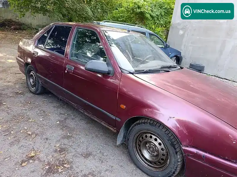 Renault 19 1995, фото з оголошення 2 з 10, VIN VF1L53S05TR322257