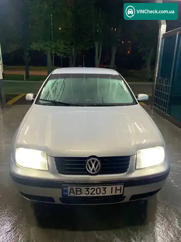 Volkswagen Bora 1998, фото з оголошення 2 з 20, VIN WVWZZZ1JZXW364958