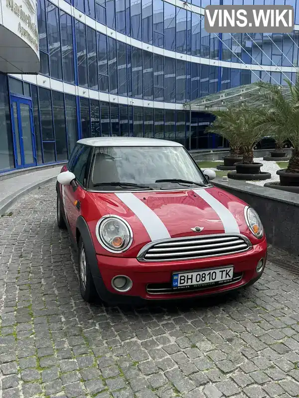 MINI Hatch 2006, фото з оголошення 1 з 21, VIN WMWMF31000TS46865