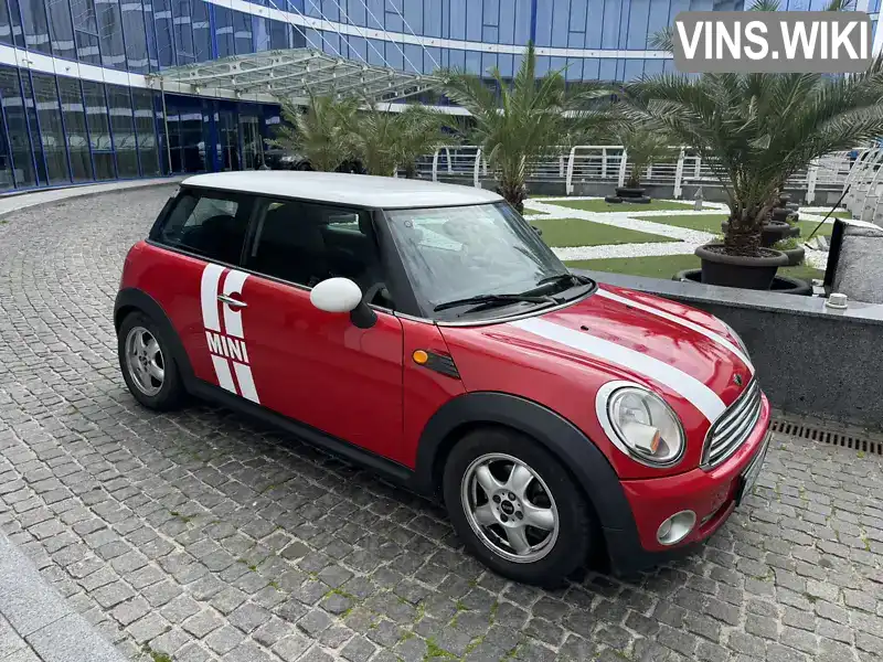 MINI Hatch 2006, фото з оголошення 2 з 21, VIN WMWMF31000TS46865