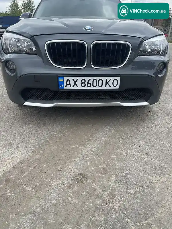 BMW X1 2012, фото з оголошення 1 з 20, VIN WBAVM1C56DVW42865