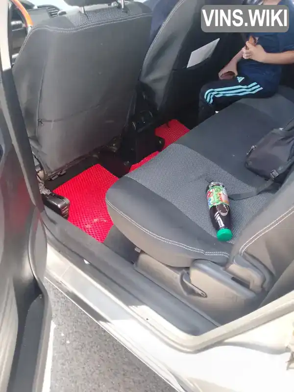 Opel Zafira 2001, фото з оголошення 2 з 18, VIN W0L0TGF7512192877